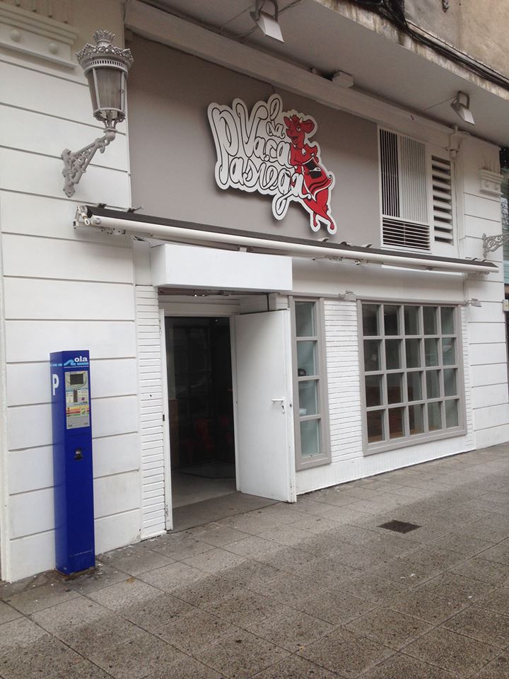 26055737_991475567656930_168709447631727386_n